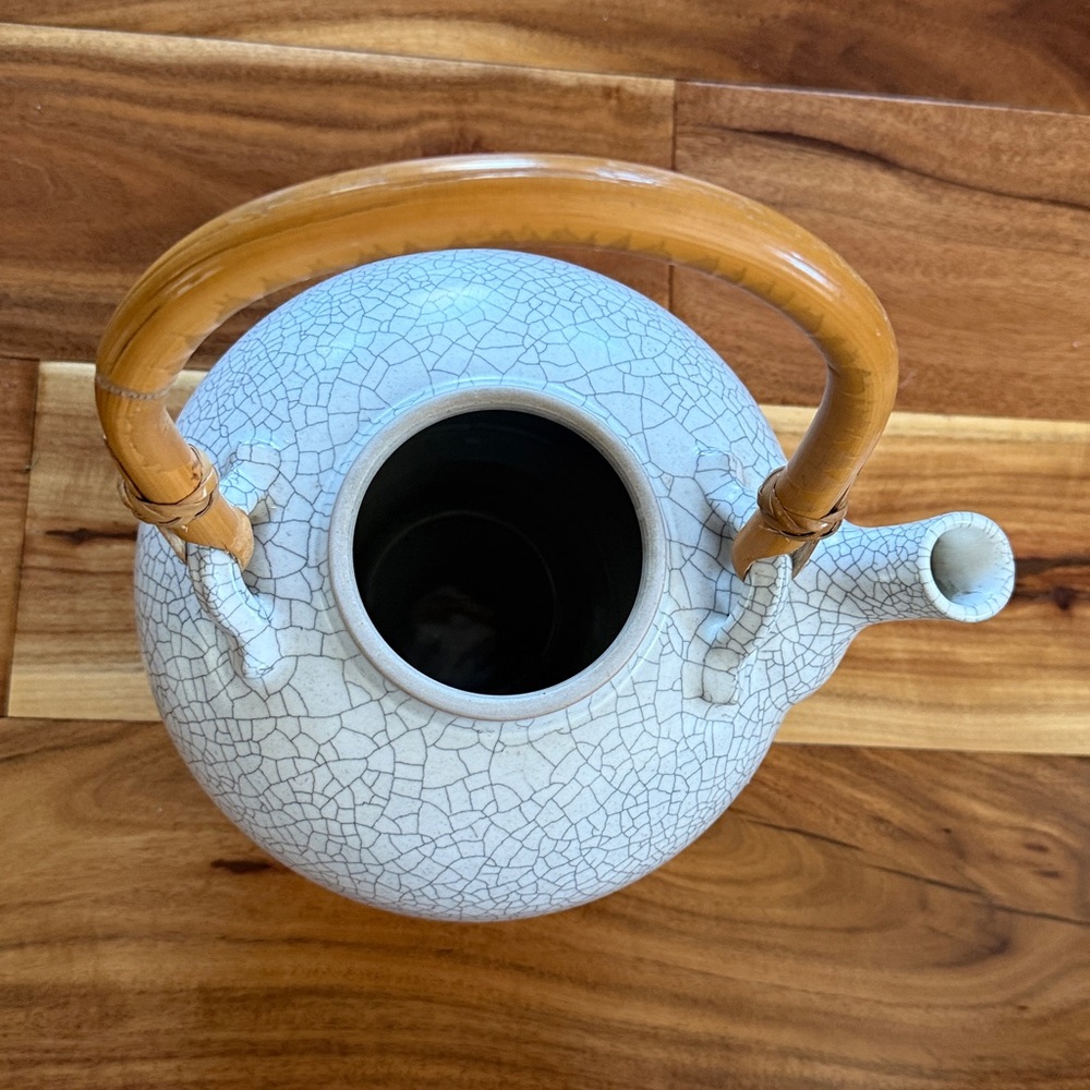 Ceramic Tea Pot - Picture 6 of 8